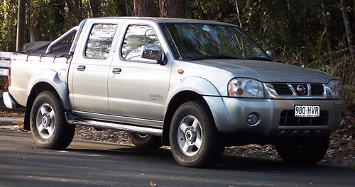 Navara D22 STR